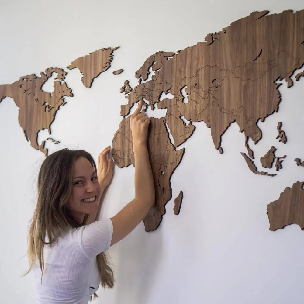 Houten wereldkaart - walnoot - wereldkaart van hout