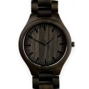 montre en bois solide et robuste