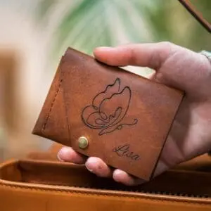 Leren portemonnee met tekst