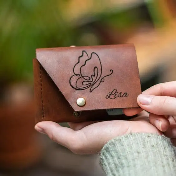 leren portemonnee gepersonaliseerd