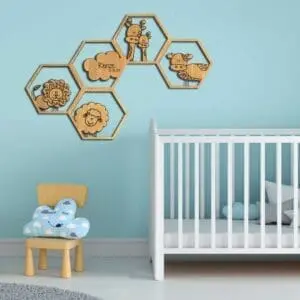 Houten wanddecoratie kinderkamer hexagon wolk koe schaap giraffen leeuw gepersonaliseerd