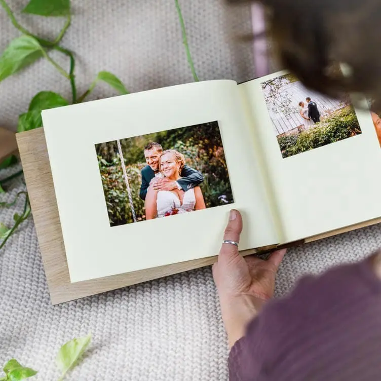 Livre photo de bébé en bois - Créez votre propre design – Image 5