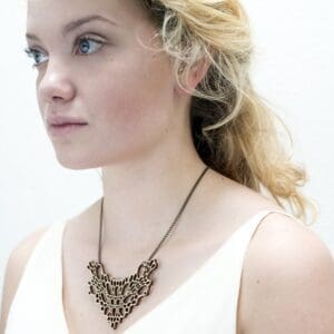 lasergesneden houten ketting / collier - Laser cut wooden necklace / collier