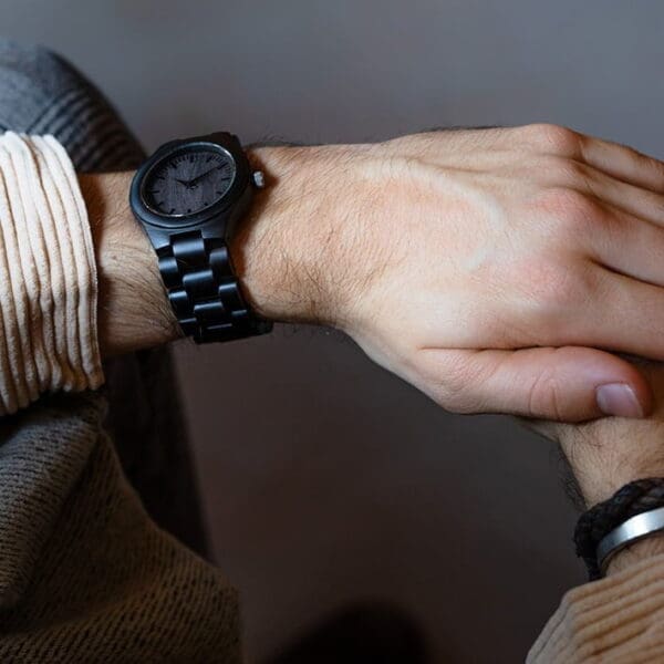 Wooden Watch - Himalaya - Sandal - 40 mm - Image 4