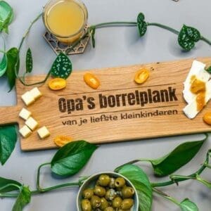 Houten snijplank graveren personaliseren