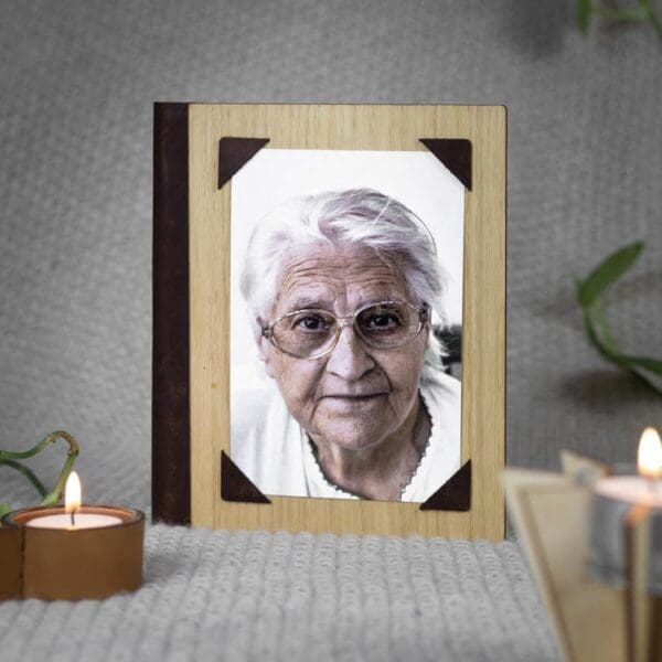 Houten foto frame gepersonaliseerd eigen tekst herinneringen dierbare mooie momenten nagedachtenis