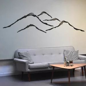 Houten wanddecoratie berglandschap gemaakt van zwart MDF met laser uitgesneden