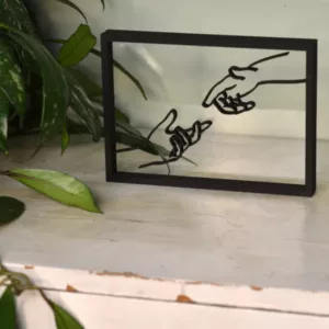 Floating Frames Houten lijstje transparant lijnen handen