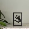 Floating Frames Houten lijstje transparant handen