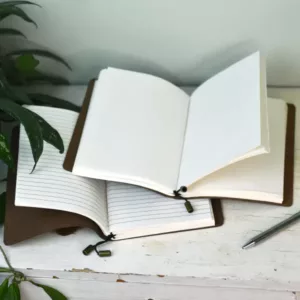 Leren Notitieboek Rustiek met elastiek Blanco of gelinieerd papier