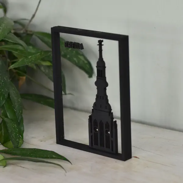 Uniek houten kunstwerk met de Grote Kerk Breda – een must-have voor Bredanaars