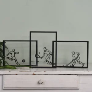 Uniek houten kunstwerk met een tennisser – modern interieuraccent