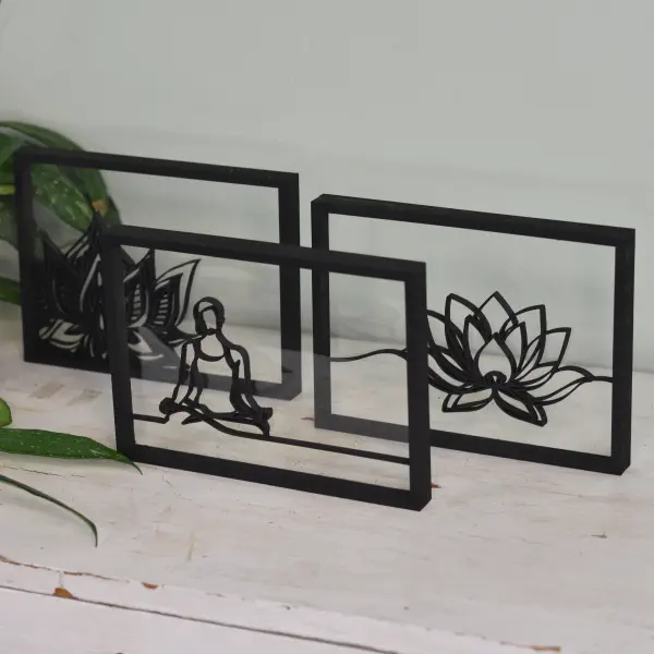 Spirituele decoratie: houten floating frame met een rustgevende lotusbloem