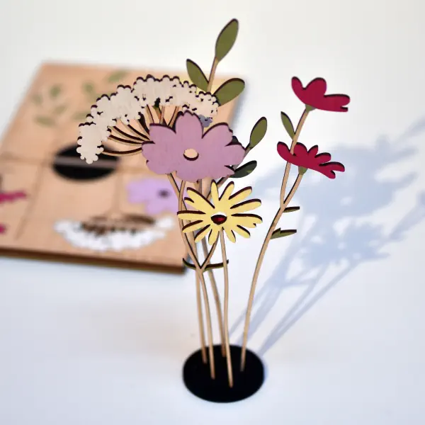 Decoratieve houten bloemen set – altijd in bloei zonder water